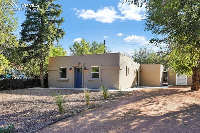517 N 17th St, Colorado Springs, CO 80904