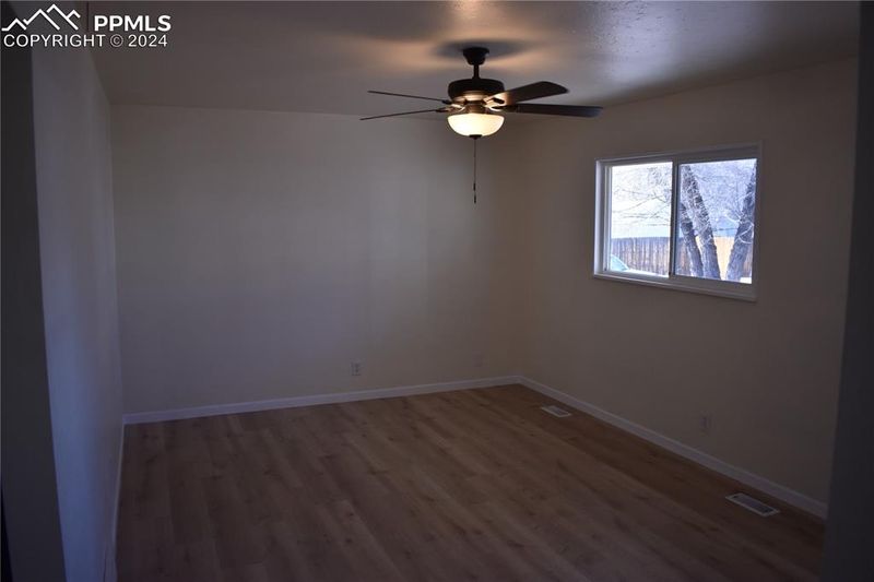 517 Erie Rd, Colorado Springs, CO 80910