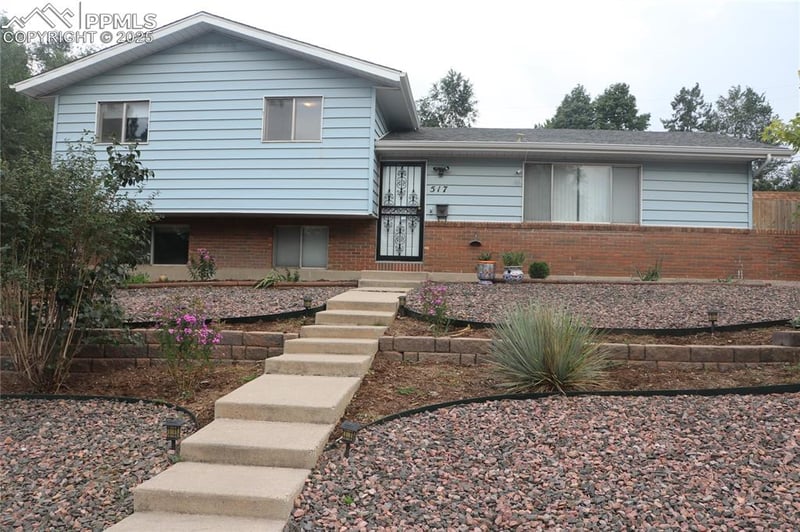 517 Ramona Ave, Colorado Springs, CO 80905