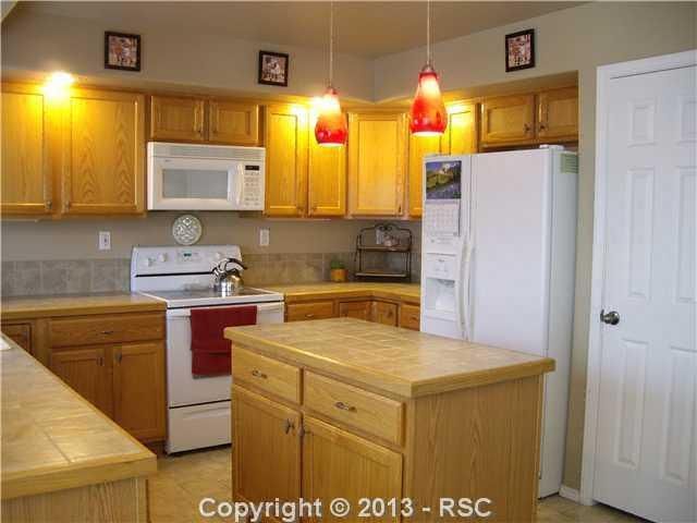 5172 Spoked Wheel Dr, Colorado Springs, CO 80923