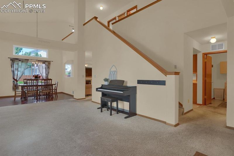 5174 Weaver Dr, Colorado Springs, CO 80922