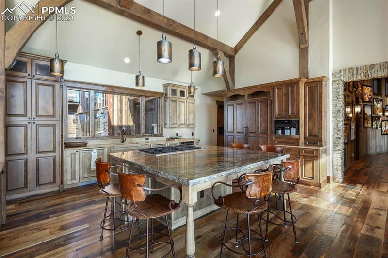 5175 Bears Den Trl, Sedalia, CO 80135