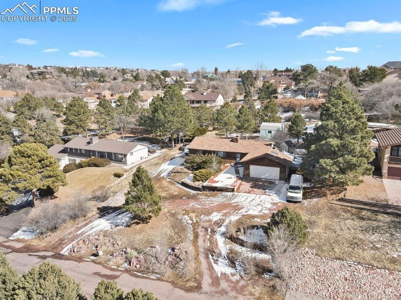 5175 Diamond Dr, Colorado Springs, CO 80918