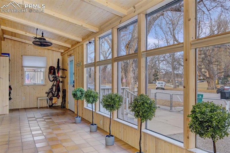 518 Bijou St, Colorado Springs, CO 80903