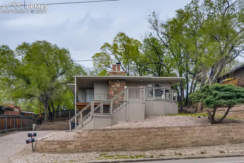 518 W Brookside St, Colorado Springs, CO 80905