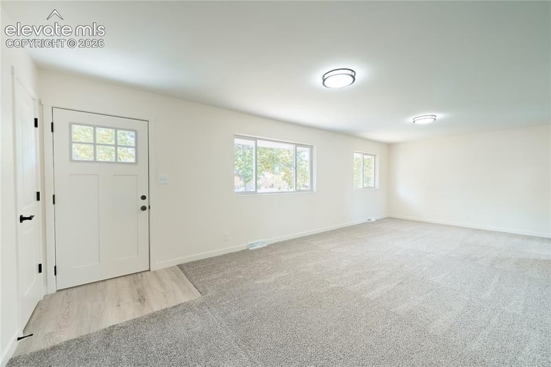 518 Yellowstone Rd, Colorado Springs, CO 80910