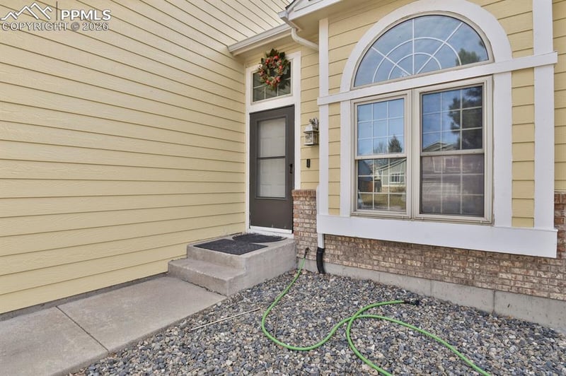 5185 Paradox Dr, Colorado Springs, CO 80923