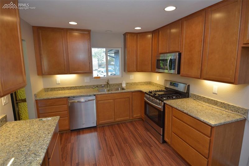 5185 Thistle Ct, Colorado Springs, CO 80917