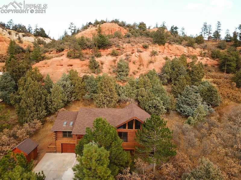 5189 Red Rock Dr, Larkspur, CO 80118