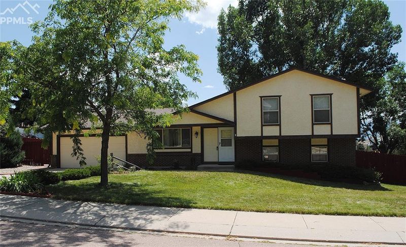 5190 Windgate Ct, Colorado Springs, CO 80917