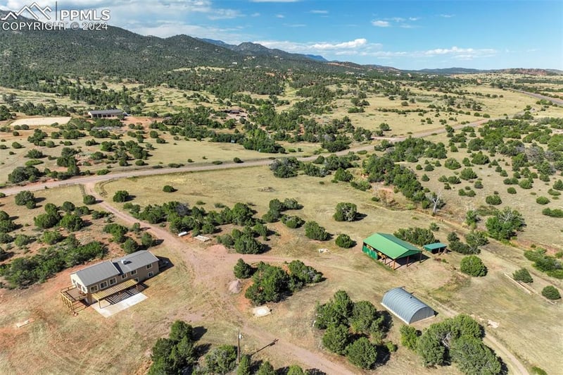 5195 Barrett Rd, Colorado Springs, CO 80926