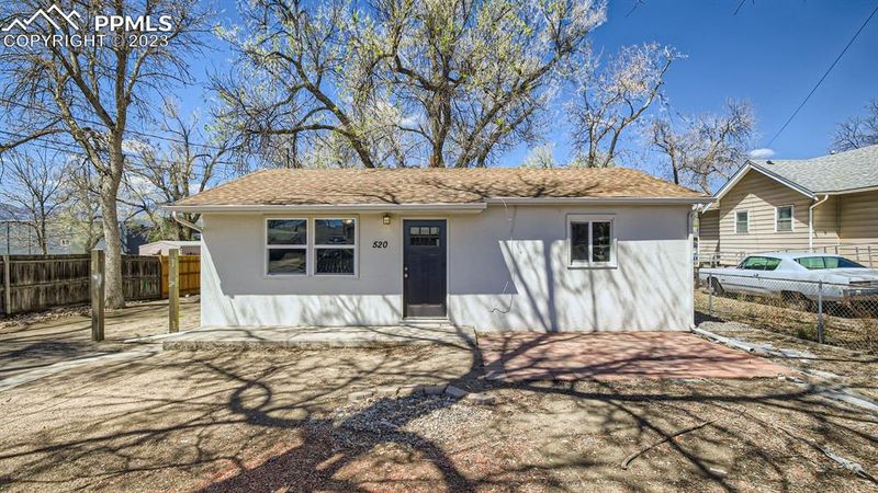 520 Yuma St, Colorado Springs, CO 80909