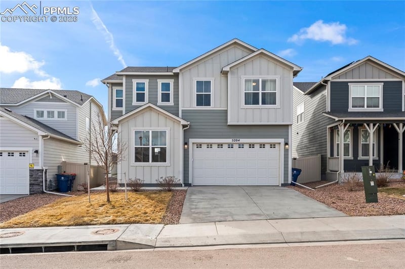 5204 Roundhouse Dr, Colorado Springs, CO 80925