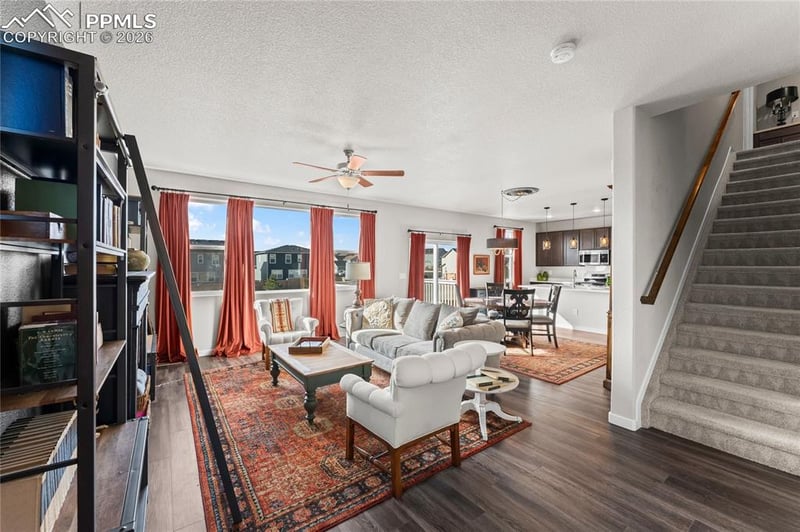 5204 Roundhouse Dr, Colorado Springs, CO 80925