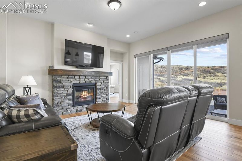 5205 Mesa Top Dr, Monument, CO 80132