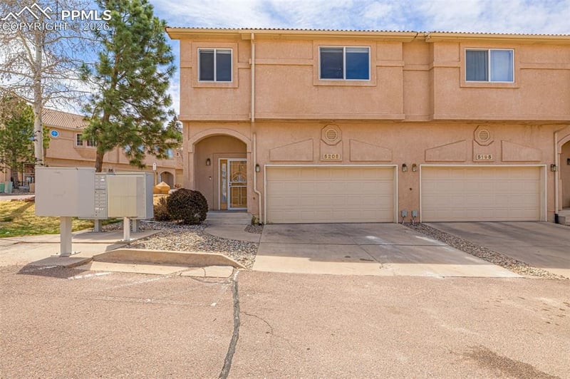 5205 Mountain Villa Grv, Colorado Springs, CO 80917
