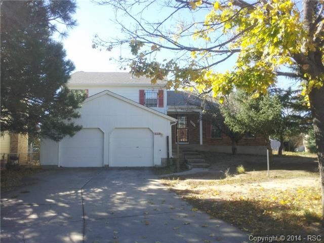 5205 Saddle Dr, Colorado Springs, CO 80918