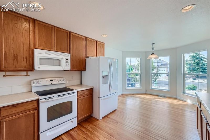 5209 Sand Hill Dr, Colorado Springs, CO 80923