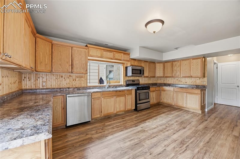 521 Fairview St, Woodland Park, CO 80863