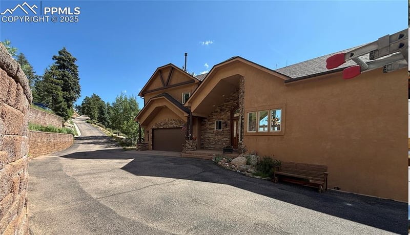 5210 Lower Vista Rd, Manitou Springs, CO 80829