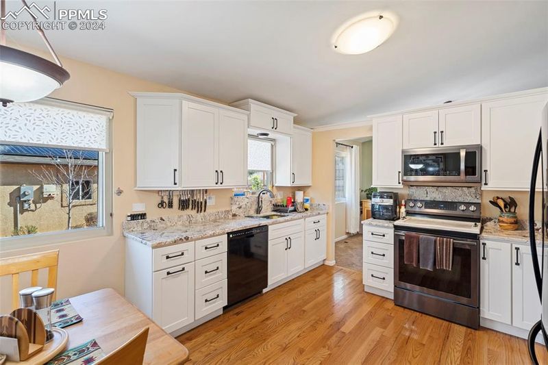 5210 Wagon Master Dr, Colorado Springs, CO 80917