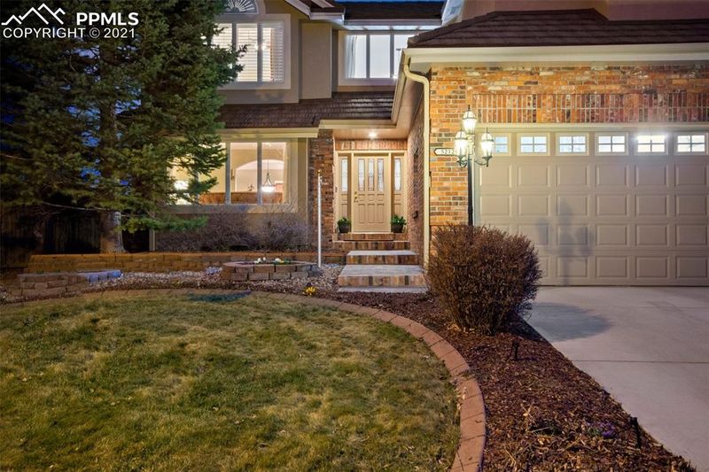 5212 S Geneva St, Englewood, CO 80111