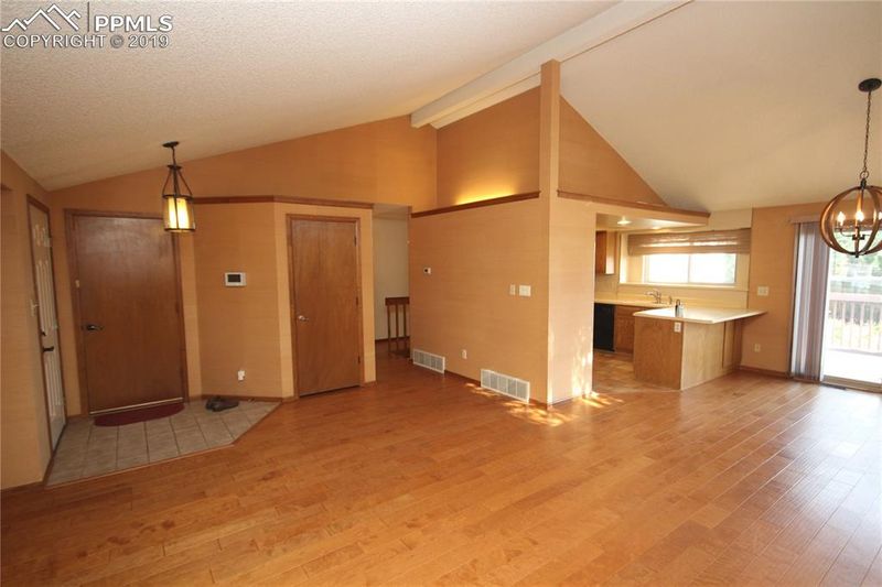 5215 Twinkle Way, Colorado Springs, CO 80917