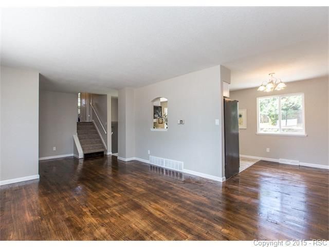 522 Arapahoe Dr, Colorado Springs, CO 80905