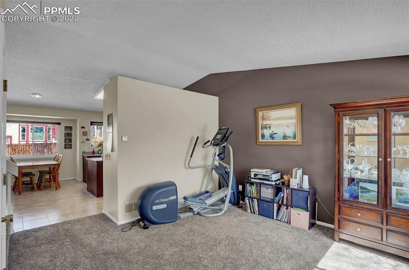 5220 Slickrock Dr, Colorado Springs, CO 80923