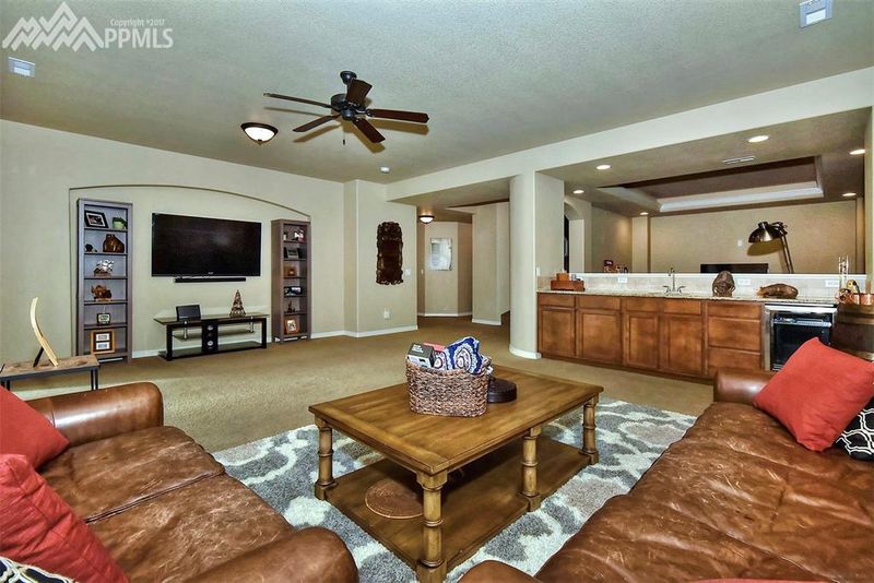 5225 Chimney Gulch Way, Colorado Springs, CO 80924
