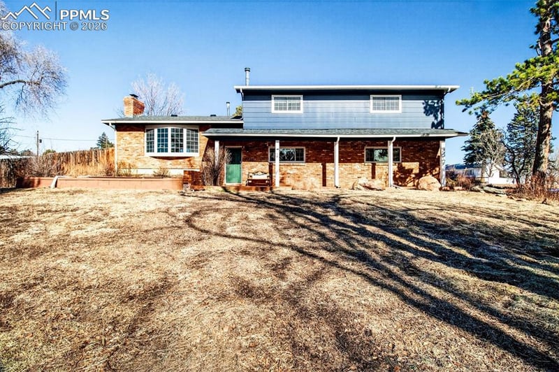 5226 Rocking R Dr, Colorado Springs, CO 80915