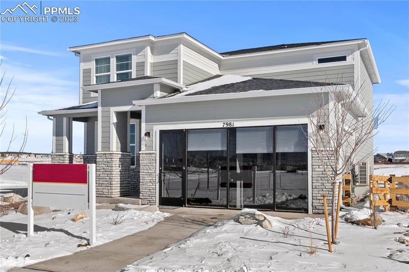 5227 Roundhouse Dr, Colorado Springs, CO 80925