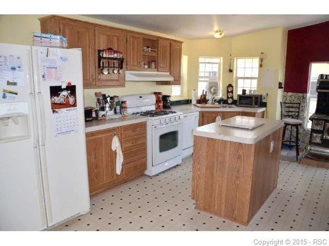 523 9th Ave, Penrose, CO 81240