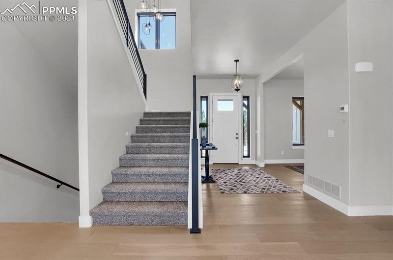 5230 Old Stagecoach Rd, Colorado Springs, CO 80908