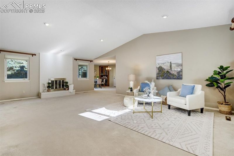 5238 Constitution Ave, Colorado Springs, CO 80915