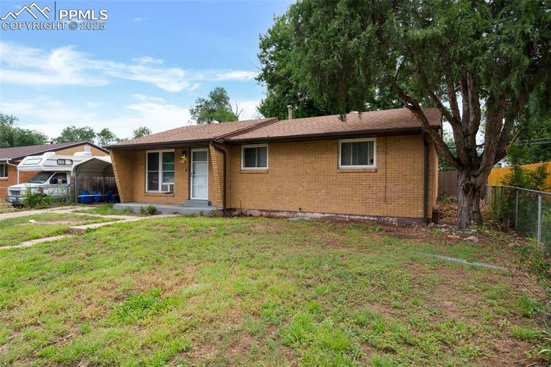524 Winnepeg Dr, Colorado Springs, CO 80910