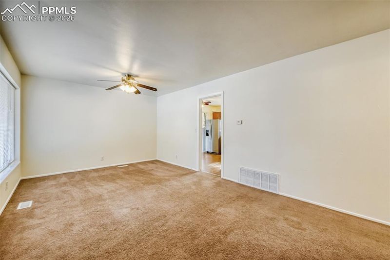 525 Acoma Dr, Colorado Springs, CO 80911