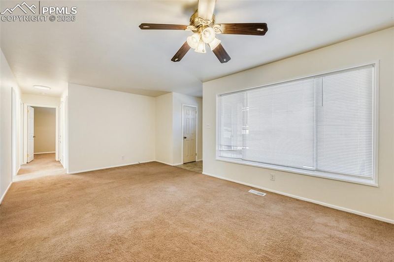 525 Acoma Dr, Colorado Springs, CO 80911