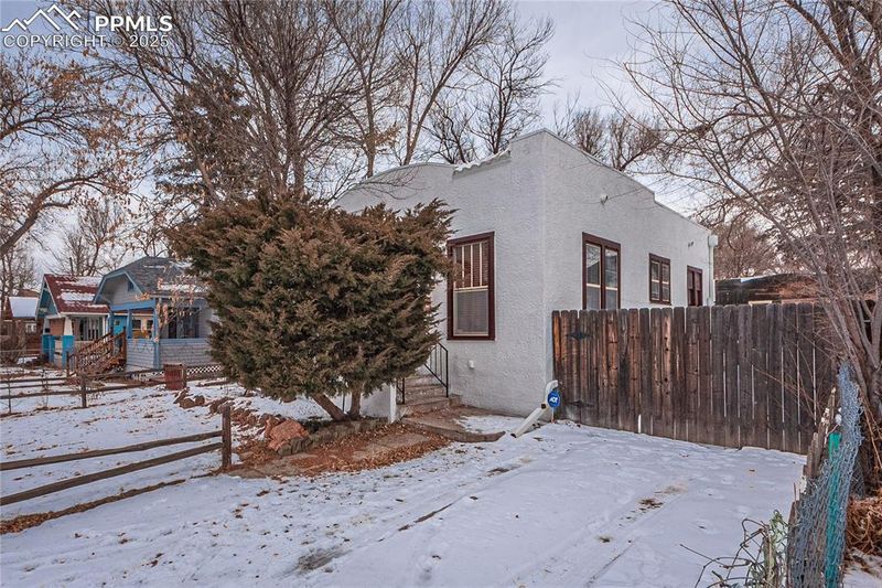 525 S Cedar St, Colorado Springs, CO 80903
