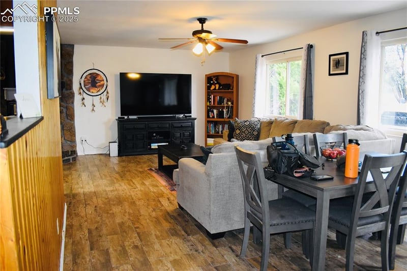 525 D St, Penrose, CO 81240