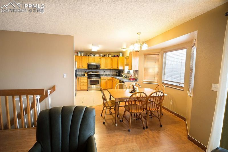 525 Fleming St, Colorado Springs, CO 80911