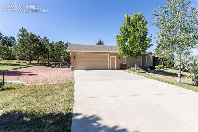 525 Portland Rd, Monument, CO 80132
