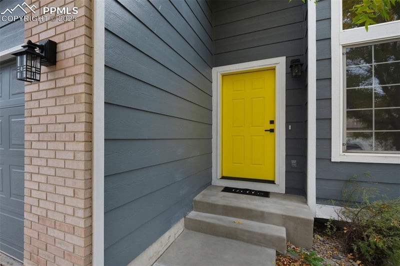 5253 Pine Haven Dr, Colorado Springs, CO 80923