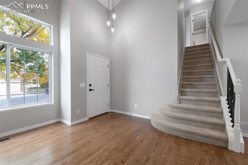 5253 Pine Haven Dr, Colorado Springs, CO 80923