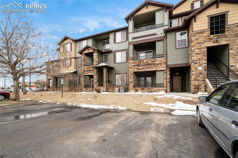 5255 Memphis St #1011, Denver, CO 80239