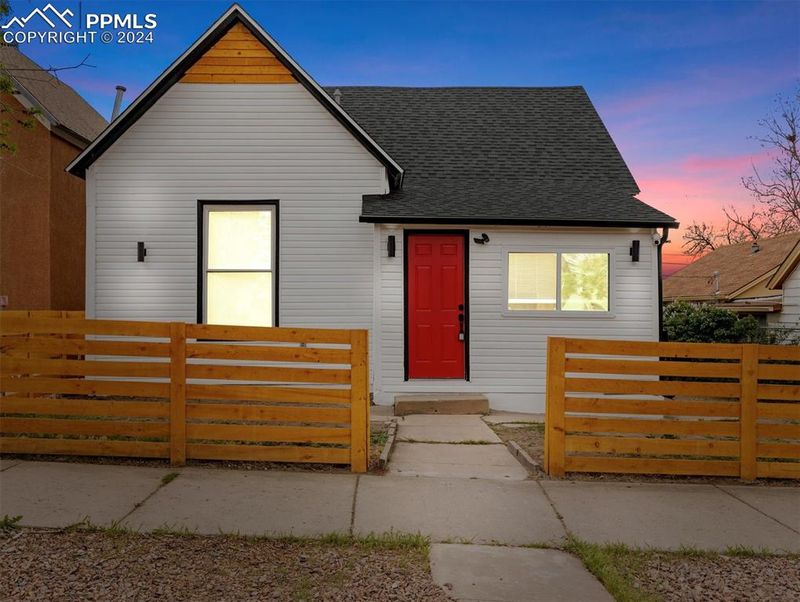526 W 12th St, Pueblo, CO 81003