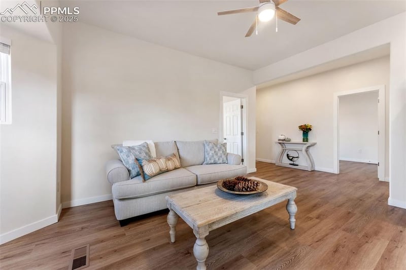 526 W 9th St, Pueblo, CO 81003