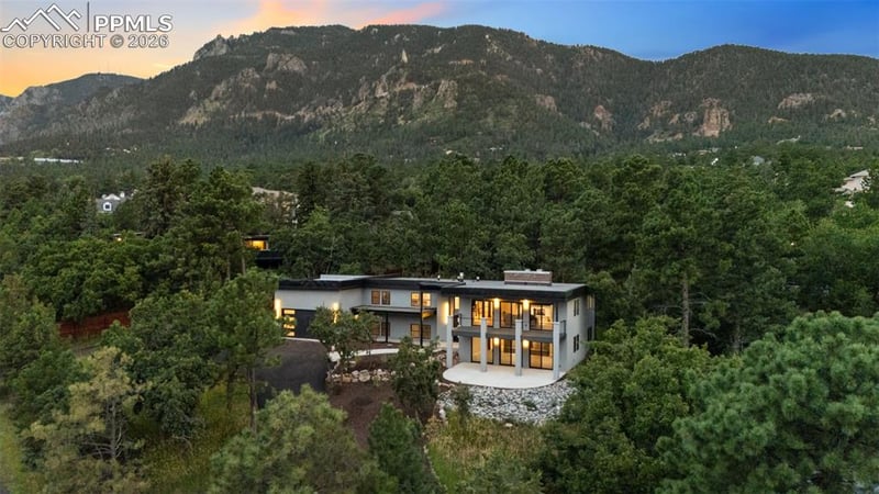 526 Penrose Blvd, Colorado Springs, CO 80906