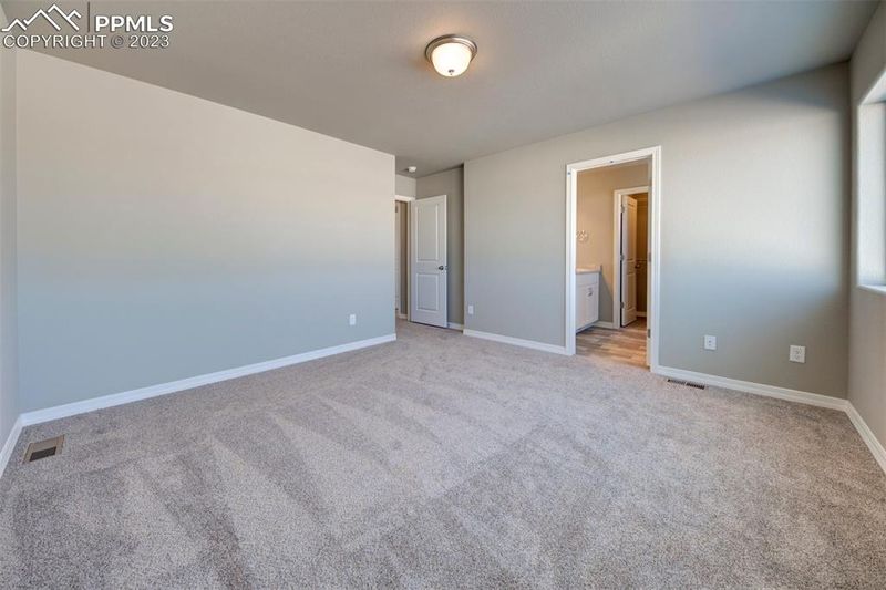 5271 Aeroglide Loop, Colorado Springs, CO 80916
