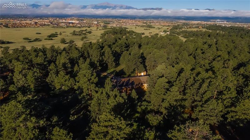 5290 Old Ranch Rd, Colorado Springs, CO 80908